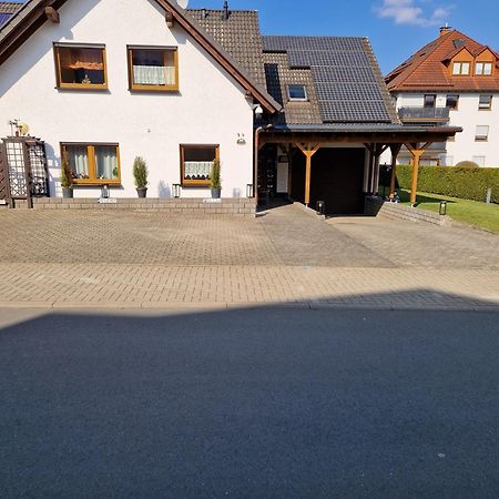 Casa Ulla Am Hallenbad Haiger Exteriör bild